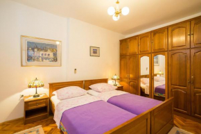  Apartment Dubrovnik Pile  Дубровник